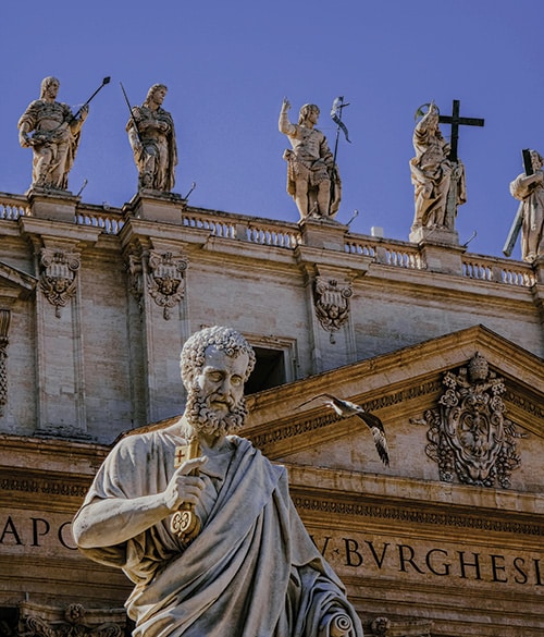 Estátua de São Pedro e apóstolos, Basílica de São Pedro, Vaticano